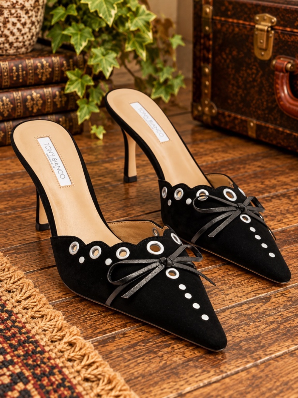 Tony Bianco • Kae Suede Eyelet Pumps • Women’s 7.5 • Black • NIB